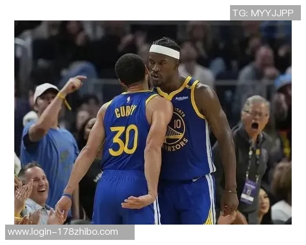 2016年勇士与尼克斯激战回顾：一场篮球盛宴的精彩瞬间与战术较量